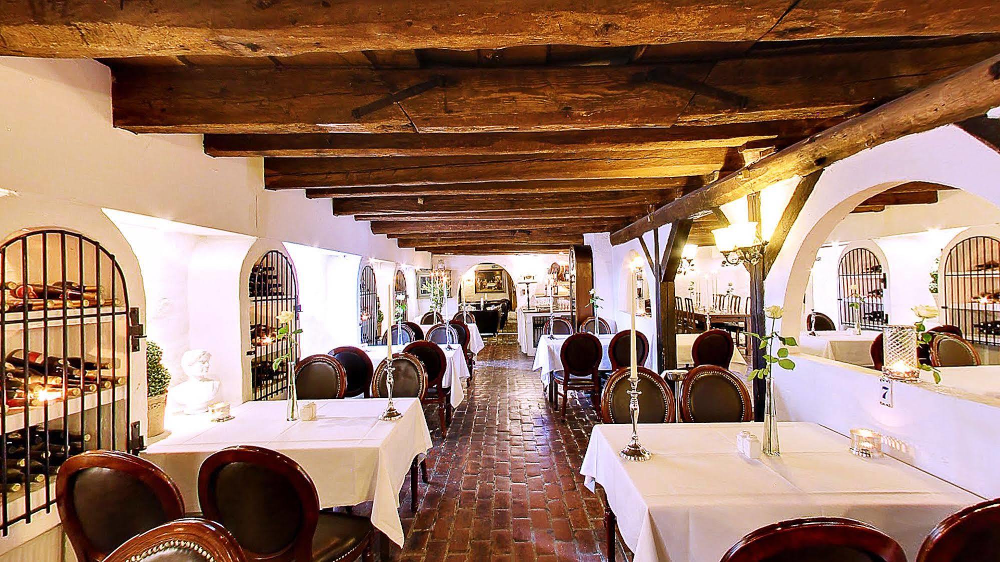 Hotel Vraa Slotshotel